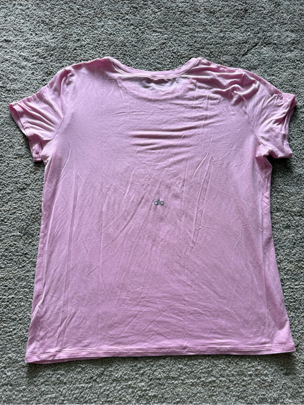 ALO Yoga Light Pink Short Sleeve Crew Tee